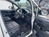 店舗にて現車の確認もいただけますので、お電話で在庫のご確認の上是非ご来店くださいませ。