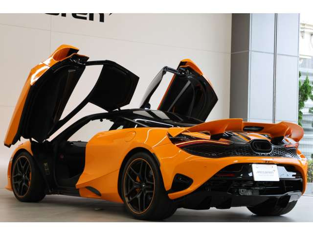 マクラーレン 750S 4.0 パフォーマンス の中古車詳細 (5,000km