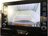 バックガイドモニターで、後方を確認しながら安心して駐車することができます。運転初心者も熟練者も必須の機能ですよ!