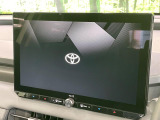 【12.9インチ ディスプレイオーディオ】大画面のディスプレイはAppleCarPlayやAndroidAutoが利用可能。大きな画面でスマホナビアプリ等が利用いただけます♪