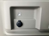 後部電源ソケットです。