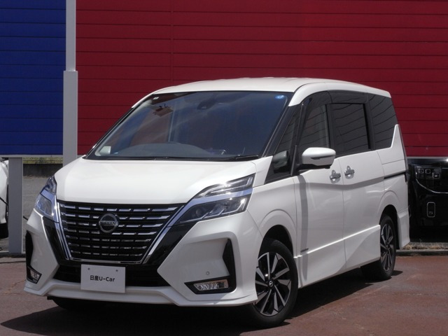 セレナ 2.0 ハイウェイスターV 4WD 