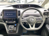 セレナ 1.2 e-POWER ハイウェイスターV 