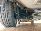 お車を安心してお乗りいただく為には、足回りの定期点検が欠かせません。サービスサポート(有償保証)では無料点検もご提供しており、安心のカーライフをお過ごしいただけるサポート体制が整っています。