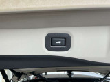 電動バックドアになります。