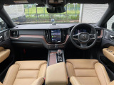 XC60 ウルトラ B5 AWD 4WD 本革シート