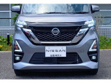◎ご購入いただきましたお車は弊社整備工場にて納車前点検整備として法定12ヶ月点検(車検整備付き販売車は車検整備)を実施。エンジンオイル・エレメント交換を行い※、ご納車いたします(※除く電気自動車)。