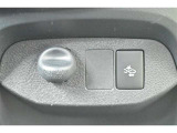 進化を続けるトヨタの先進の予防安全パッケージ「トヨタセーフティセンス」を装備しています。安全機能の詳細は販売店スタッフまでおたずねください。機能を過信せず、必ずご自身で安全運転を行ってください。