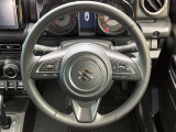 【純正革巻きステアリング】上質な革を使用することで、手にしっかり馴染みとても運転しやすいハンドルです♪