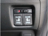 当店ではスポーツグレードや人気車種・上級グレードを主に仕入れ強化しております!中古車でお買い得感あるお車展示中となっておりますのでお客様のご来店、お見積もり依頼お待ちしております。