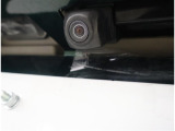 バックカメラが付いているので後方確認が非常にしやすいです。今や運転初心者も熟練者も必須装備!ついていて損はないですね♪
