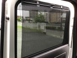 リアサンシェード