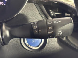 【オートライト(AUTO)】外の明るさをシステムが感知して、自動でヘッドライトが点灯します!ヘッドライトをつけ忘れを防ぐ便利機能です。