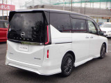 セレナ 1.4 e-POWER AUTECH マルチベッド 