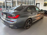 【展示場について】九州エリア最大級の展示場常時30台以上のBMWを展示しております。入庫する予定車両やNET掲載が間に合っていない車両も御座いますので是非一度お問い合わせ下さい。