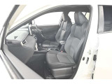見通しのよいすっきりとした視界で、誰でも運転しやすいです。運転のしやすさは疲れにくさにも繋がりますよ♪