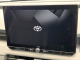 【12.9インチ ディスプレイオーディオ】大画面のディスプレイはAppleCarPlayやAndroidAutoが利用可能。大きな画面でスマホナビアプリ等が利用いただけます♪