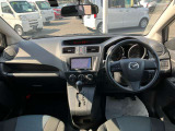 内装クリーニング済みです。しっかり綺麗にしていますので、是非お確かめください。納車時にはもう一度キレイにいたしますよ!