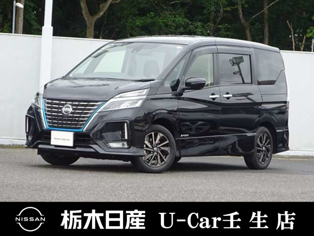 セレナ 1.2 e-POWER ハイウェイスターV アーバンクロム 
