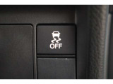 VSA(Vehicle Stability Assist)が装備!!VSAはコーナリング時の横滑りを抑制する機能と車両の急激な挙動変化を抑える機能で、安定した走行を実現していいます!!
