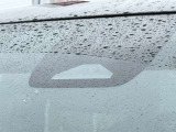 【トヨタセーフティセンス】走行中に前方の車両等を認識し、衝突しそうな時は警報とブレーキで衝突回避と被害軽減をアシスト。より安全にドライブをお楽しみいただけます。