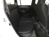 ゆとりある広々とした車内空間は、ドライブを始め買い物やレジャーなど、幅広く活躍します。一人でもみんなとでもお出かけを楽しみましょう!