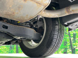 お車を安心してお乗りいただく為には、足回りの定期点検が欠かせません。サービスサポート(有償保証)では無料点検もご提供しており、安心のカーライフをお過ごしいただけるサポート体制が整っています。