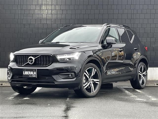 XC40 T4 AWD Rデザイン 4WD 4WD サンルーフ