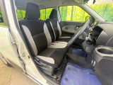 ドライバーによって運転しやすいポジションは異なり、あの車はどうなのか不安なこともありますよね。気になるお車は店頭で乗り込んでご確認いただけます♪
