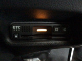 【ETC車載器】もはや必須アイテムのETCを搭載!高速道路のご利用時にとても便利!わずらわしい料金所での現金支払いが不要となりスムーズに通過できます♪