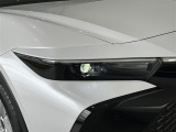 LEDヘッドライトです。デザイン性がよくとても明るいので、夜間の走行や悪天候でも安心です。しかも長寿命!