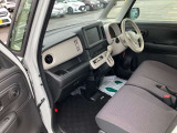 運転席メモリー付パワーシート!誰でも最適なドライビングポジションが得られます!