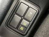 【横滑り防止機能】 車両走行安定補助システム搭載  車が横滑りしそうになった際に、横滑りを防ぐ安全装備が付いています。