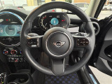 ◆LIBERALAは、輸入車選びの新たなスタイルを提案するインポート・セレクト・ブランドです。オーナー様となる方がクルマから直接感じる感性を第一にした、最良の一台との出会いをコーディネートいたします。