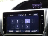 CD・DVD(再生機能)・ブルートゥース等を使用することができます。