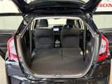 後列を収納すれば大型トランクに早変わり!段差も出来ず荷物の積み込みもラクラク♪