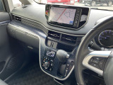 店舗にて現車の確認もいただけますので、お電話で在庫のご確認の上是非ご来店くださいませ。