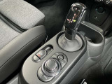 弊社お客様より頂いた下取車やデモカーが在庫の殆どを占めています。車の経歴や整備記録が分かり、ご安心してお車をお選び頂ける正規ディーラーならではのラインナップでございます。