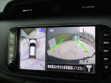 多彩なナビ機能に加えて、アラウンドビューモニターの画像も大画面に映し出されます。周囲の状況をもっと確認しやすくなり、駐車が楽に安心して行えます。