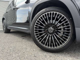 メルセデス・ベンツの定める厳しい基準をクリアしたお車のみをご案内させて頂きます。納車前整備はメーカー規定に基づき最大100項目にも及ぶ点検を熟練のメカニックによって行いご納車させて頂きます。