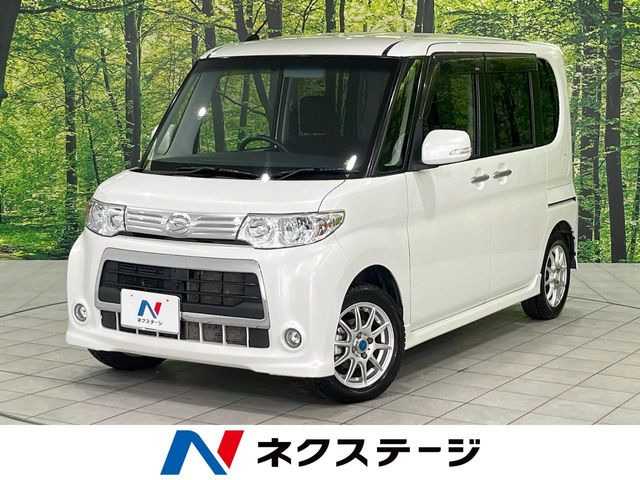 ダイハツ タントカスタム 