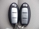 『インテリジェントキ-』機械的な鍵を使用せずに車両のドアの施錠/解錠、エンジン始動が可能なシステムです!