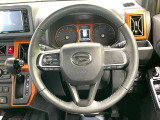 【純正革巻きステアリング】上質な革を使用することで、手にしっかり馴染みとても運転しやすいハンドルです♪