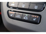 シートヒーター装備付き車!!座席に埋め込まれた電熱線によりシートを暖めることが出来る装備で、温められたシートは、寒い冬には最適です!!