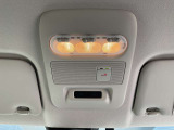 SOSコールスイッチです。NissanConnectにご加入していただくとご利用いただけます。