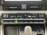 オートエアコンは温度を設定するだけで、自動で風量などを設定してくれます。運転しながら操作も必要ないので、安全性も向上します。