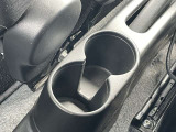 ドリンクホルダーも装備です!