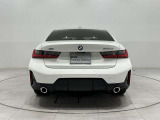 弊社ではオーナー様の安心安全ドライブをサポートさせていただくためにもBMW自動車保険をお勧めしております。