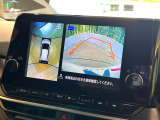 【アラウンドビューモニター】専用のカメラにより、上から見下ろしたような視点で360度クルマの周囲を確認することができます☆死角部分も確認しやすく、狭い場所での切り返しや駐車もスムーズに行えます。