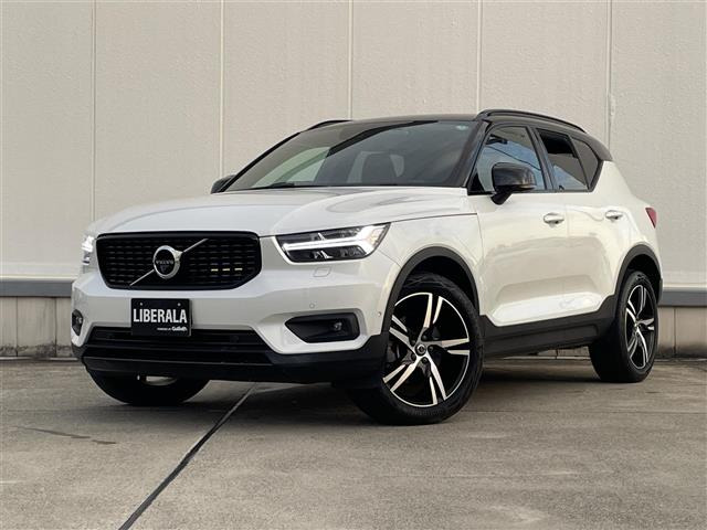 XC40 B4 AWD Rデザイン 4WD 修復歴無し